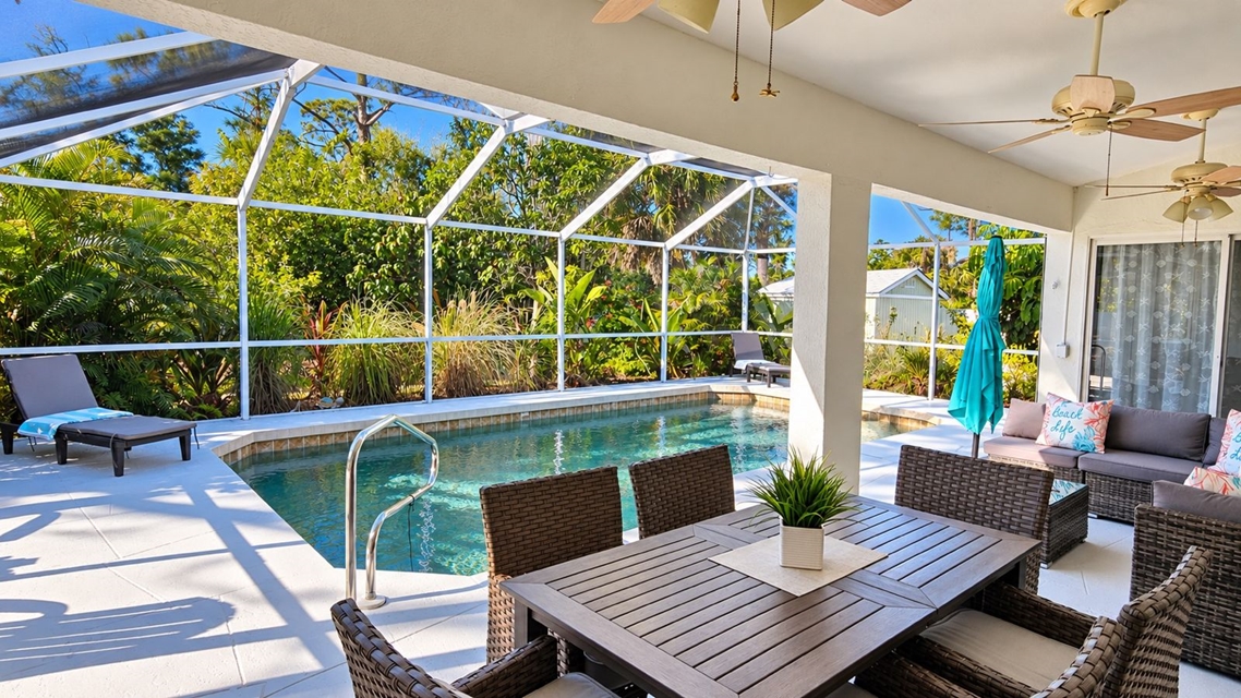 Villa Happy Gator 2 premium vacation home with private pool in Englewood, Florida near Manasota Key.